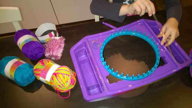 Produkttest: Cra-z-knitz Knitting Station