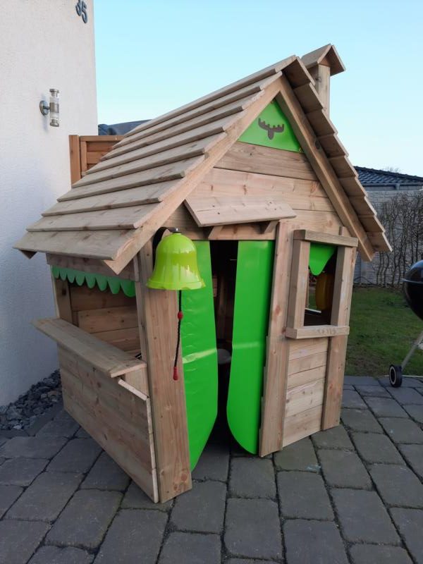 Holzspielhaus für Kinder von FATMOOSE